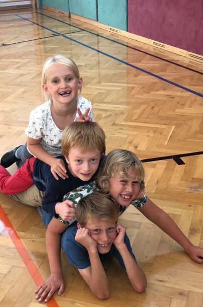 71924259_548969399240806_2961274401770700800_n