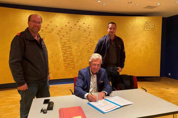 Unterfertigung Vorantrag FF Auto Tigring