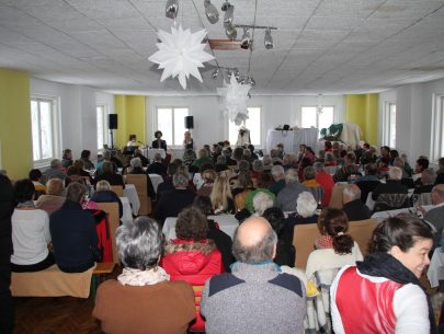 IMG_3 - Der Saal ist zum Bersten gefüllt