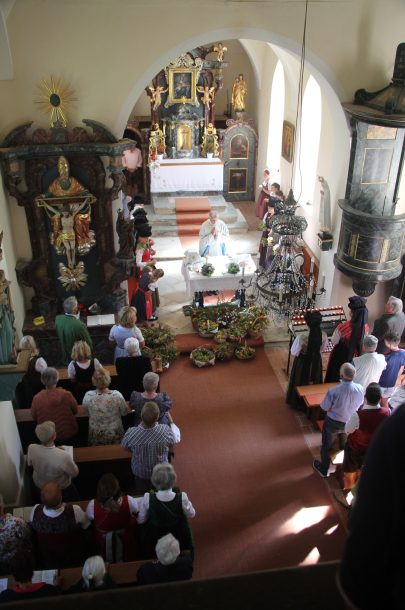 1. Hl. Messe zur Kräutersegung