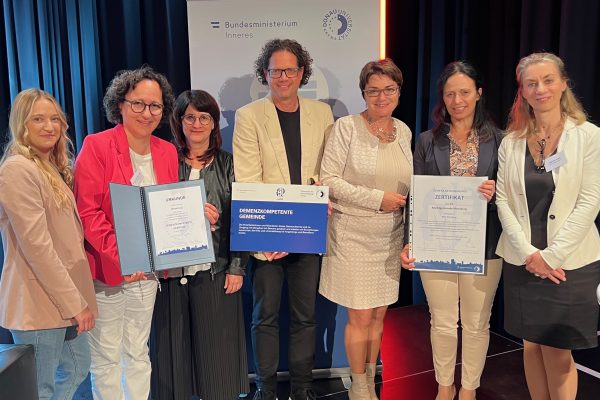 Zertifikatsverleihung Moosburg m. Prettner