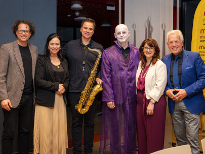 Titelbild Eröffnung Bestattungshalle