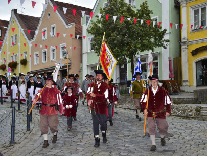 KLAUS LUECHAU @Blende 4