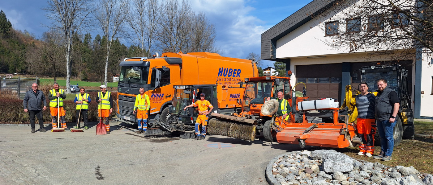 Mitarbeiter des Wirtschaftshofes Moosburg, Fa. Huber